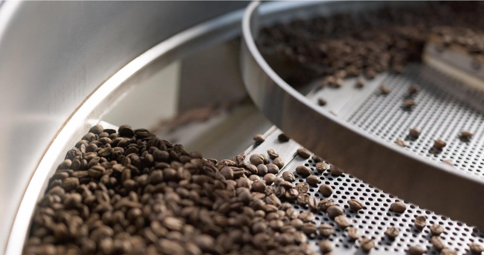 Coffee roaster cooling tray